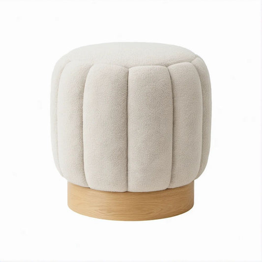 Okrągła pufa kremowa bouclé z podstawą w kolorze jasnego dębu, Ø45 cm, wysokość 45 cm
